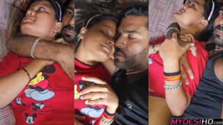 Exotic Indian Village Sex: Rural Couple Pounding in Amateur Home Video