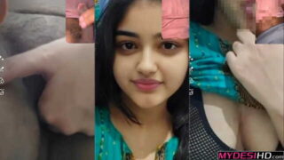 Real Indian Cam Girl Naked – Big Boobs and Pussy Show on WhatsApp Video Call